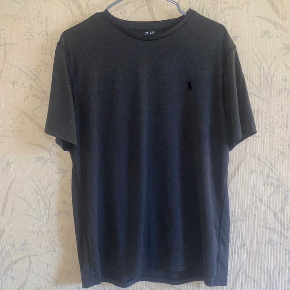 Men’s work out shirt polo
